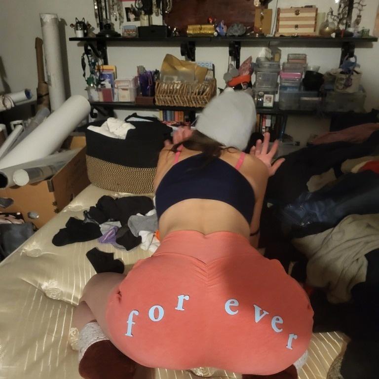  is Female Escorts. | Green Bay | Wisconsin | United States | AmorousHug