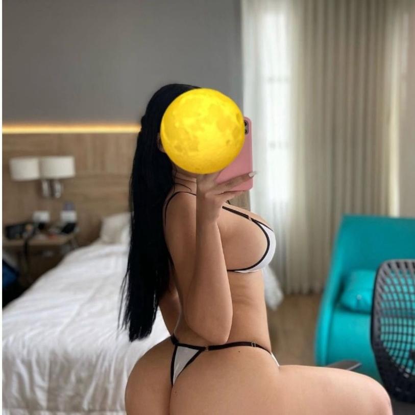  is Female Escorts. | Windsor | Ontario | Canada | AmorousHug