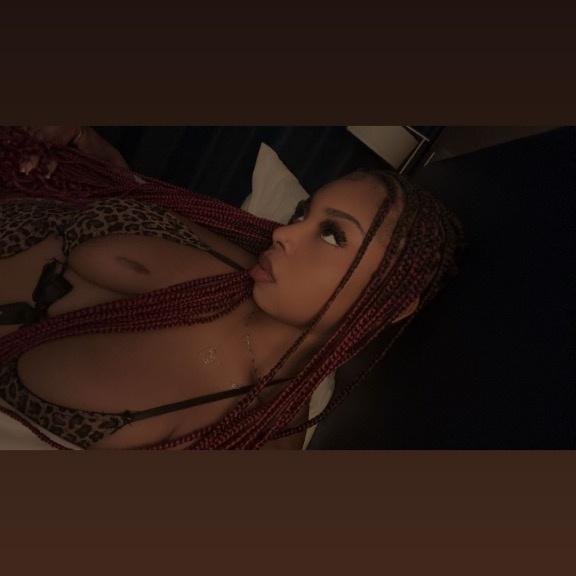  is Female Escorts. | Baton Rouge | Louisiana | United States | AmorousHug