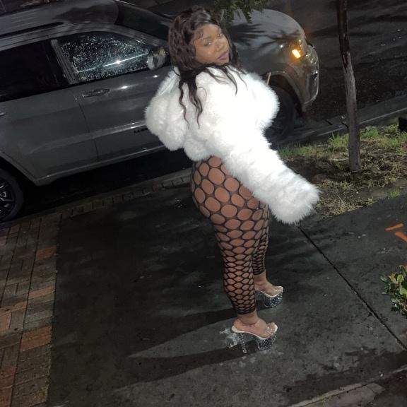  is Female Escorts. | San Mateo | California | United States | AmorousHug