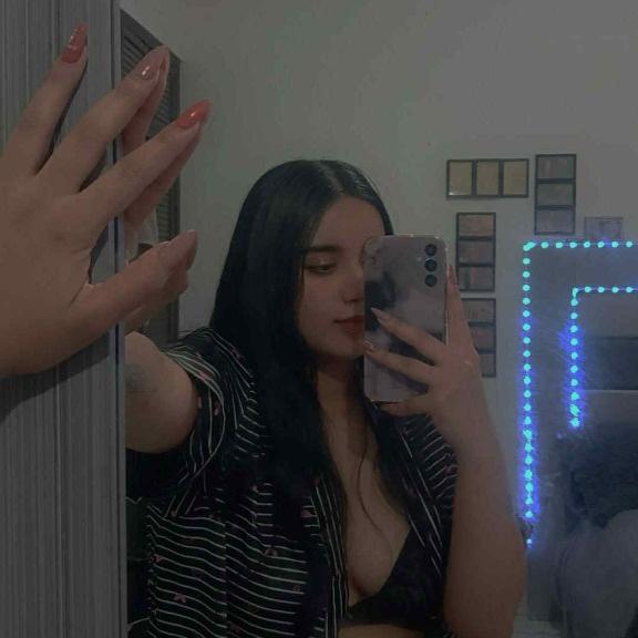  is Female Escorts. | Phoenix | Arizona | United States | AmorousHug