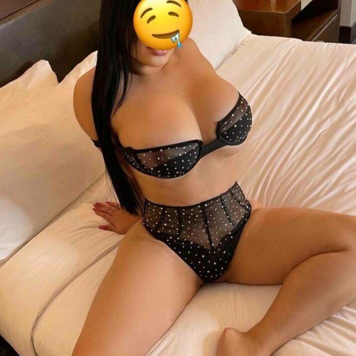  is Female Escorts. | Bend | Oregon | United States | AmorousHug