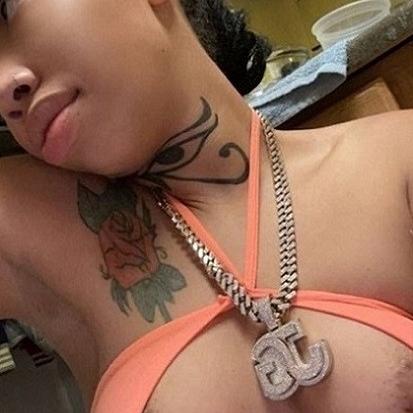  is Female Escorts. | Knoxville | Tennessee | United States | AmorousHug