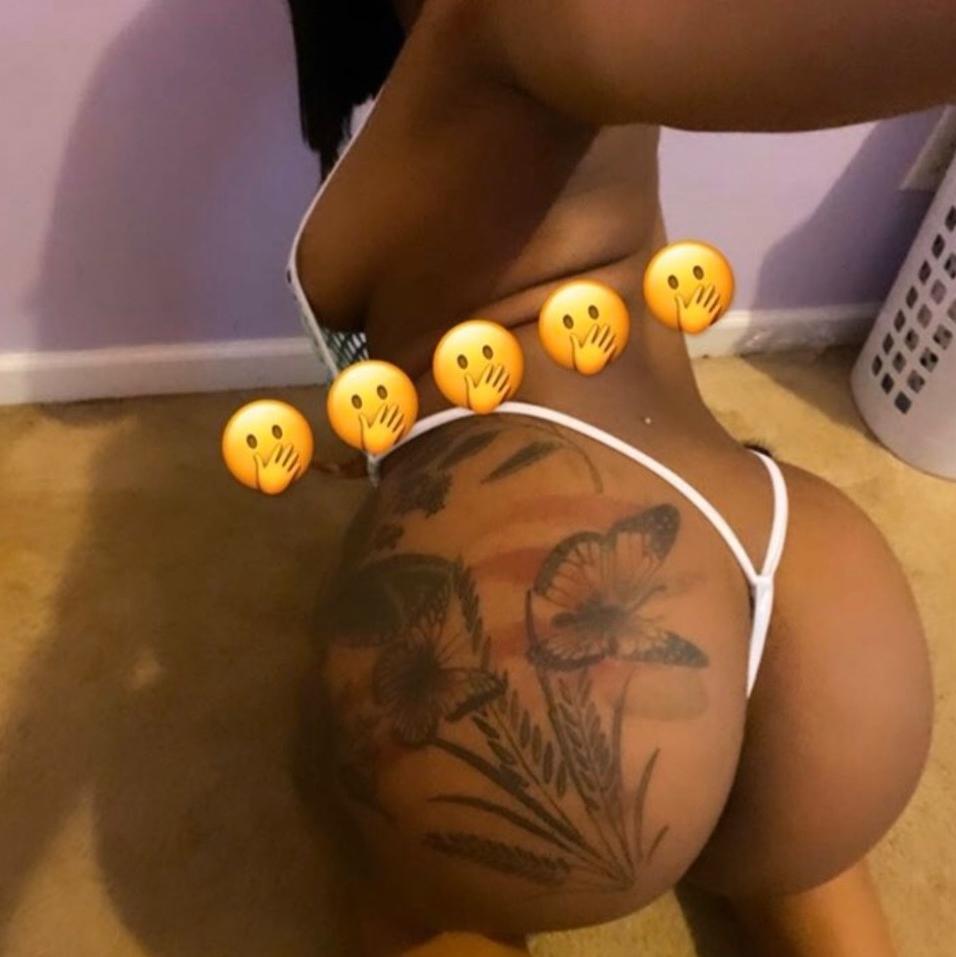  is Female Escorts. | Milwaukee | Wisconsin | United States | AmorousHug