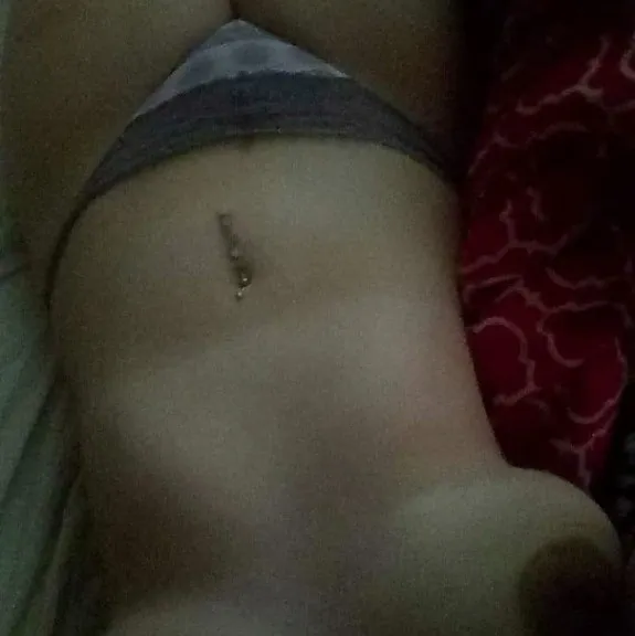  is Female Escorts. | Clarksville | Tennessee | United States | AmorousHug