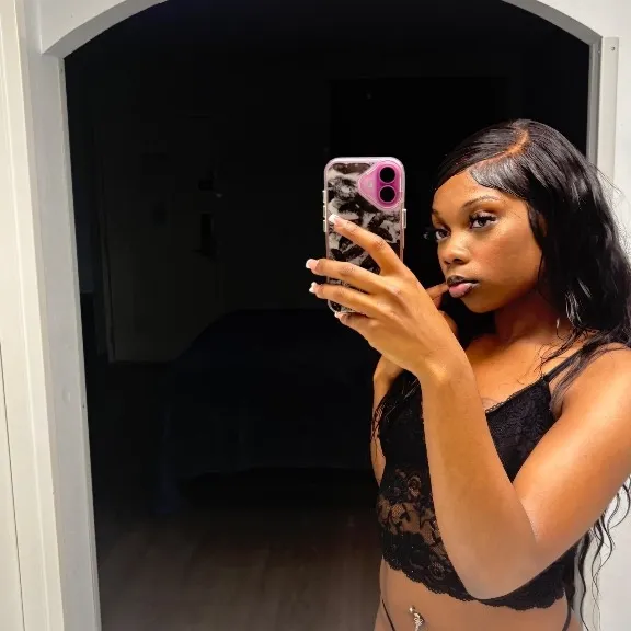  is Female Escorts. | St. Louis | Missouri | United States | AmorousHug