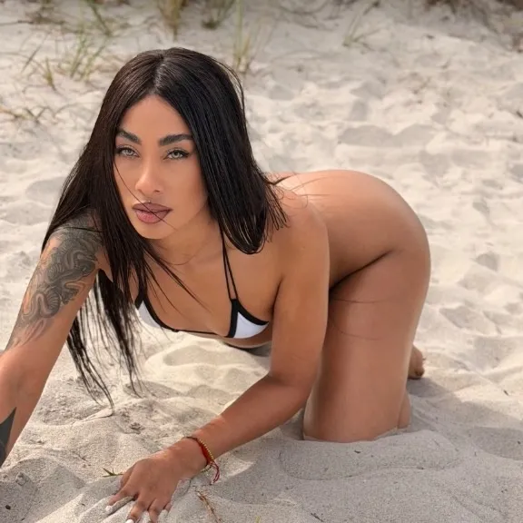  is Female Escorts. | Miami | Florida | United States | AmorousHug