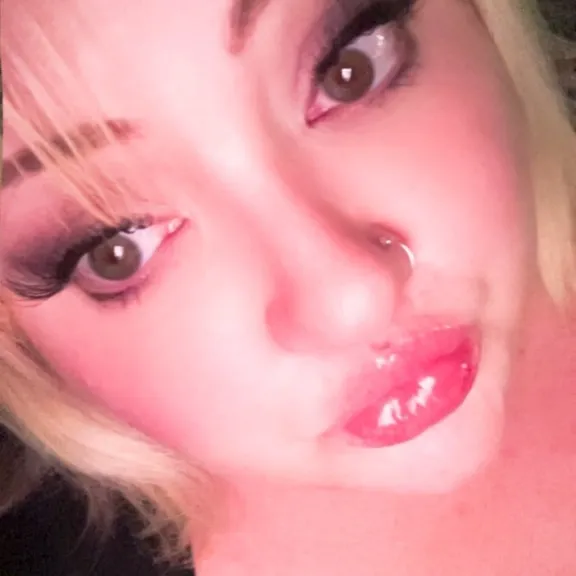  is Female Escorts. | Eugene | Oregon | United States | AmorousHug