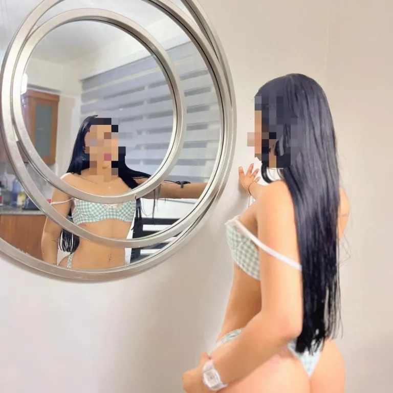  is Female Escorts. | St. Cloud | Minnesota | United States | AmorousHug