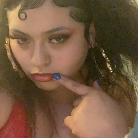  is Female Escorts. | Bemidji | Minnesota | United States | AmorousHug