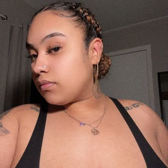  is Female Escorts. | Cookeville | Tennessee | United States | AmorousHug