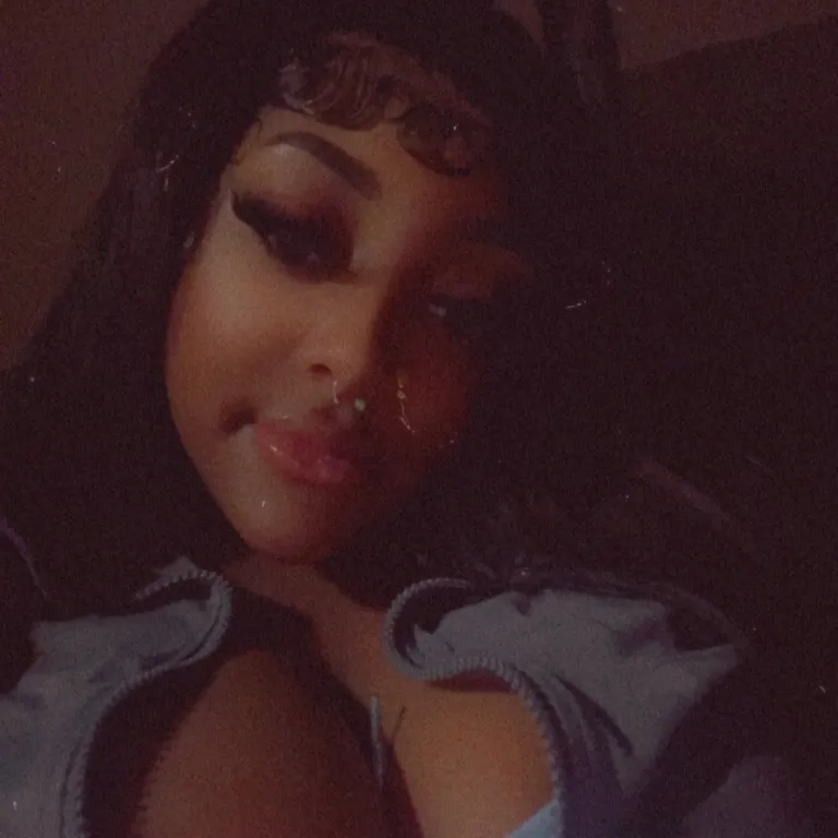  is Female Escorts. | Memphis | Tennessee | United States | AmorousHug