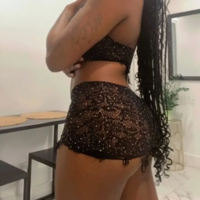  is Female Escorts. | Miami | Florida | United States | AmorousHug