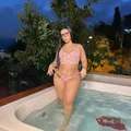  is Female Escorts. | Pierre | South Dakota | United States | AmorousHug