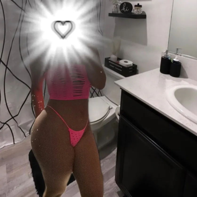  is Female Escorts. | Scranton | Pennsylvania | United States | AmorousHug