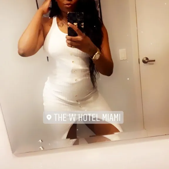  is Female Escorts. | Portsmouth | Virginia | United States | AmorousHug