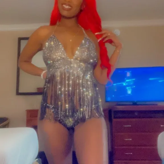  is Female Escorts. | San Fernando Valley | California | United States | AmorousHug