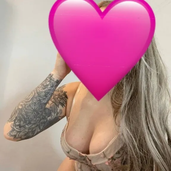  is Female Escorts. | Barrie | Ontario | Canada | AmorousHug