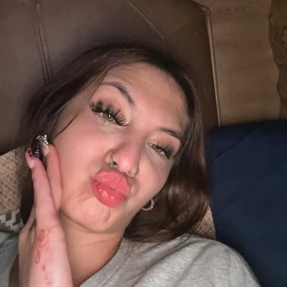  is Female Escorts. | Tuscarawas County | Ohio | United States | AmorousHug