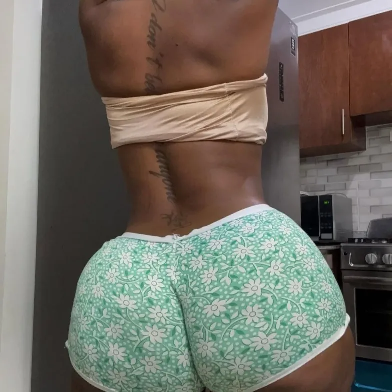  is Female Escorts. | Great Falls | Montana | United States | AmorousHug