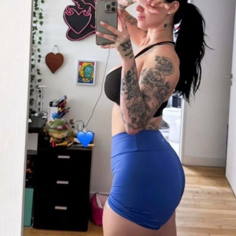  is Female Escorts. | Fort Smith | Arkansas | United States | AmorousHug