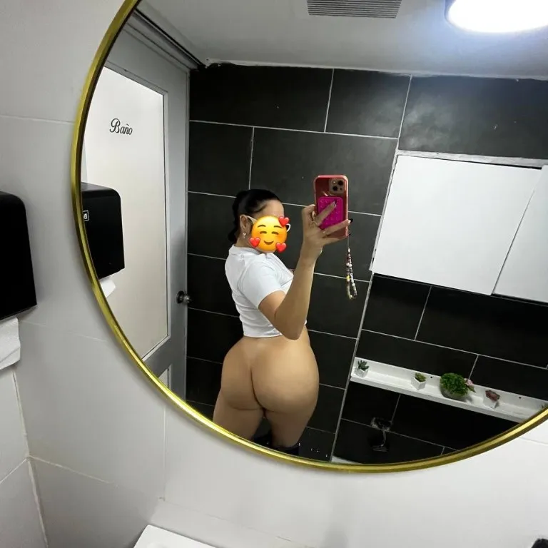  is Female Escorts. | Buffalo | New York | United States | AmorousHug