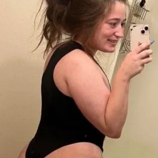  is Female Escorts. | Duluth | Minnesota | United States | AmorousHug