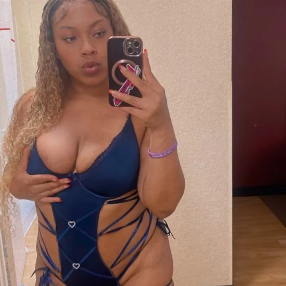  is Female Escorts. | Florence | South Carolina | United States | AmorousHug