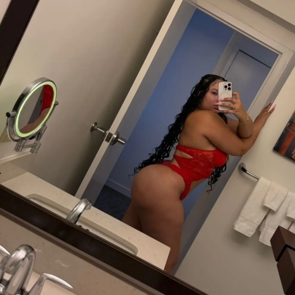  is Female Escorts. | Appleton | Wisconsin | United States | AmorousHug