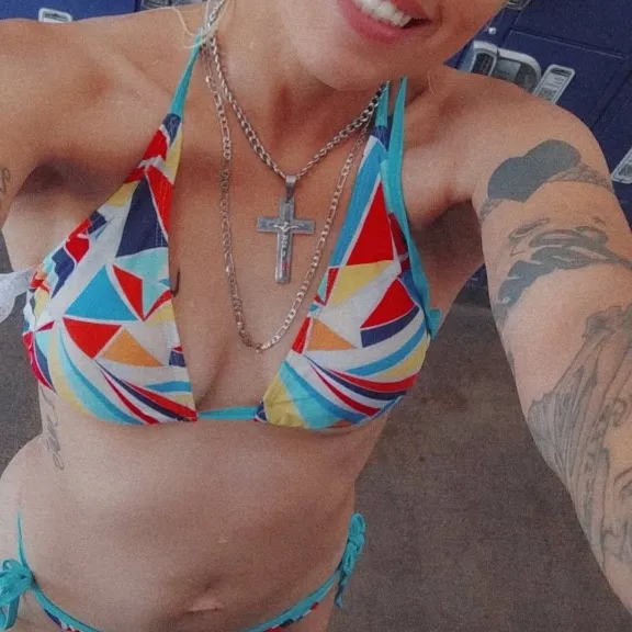  is Female Escorts. | Los Angeles | California | United States | AmorousHug