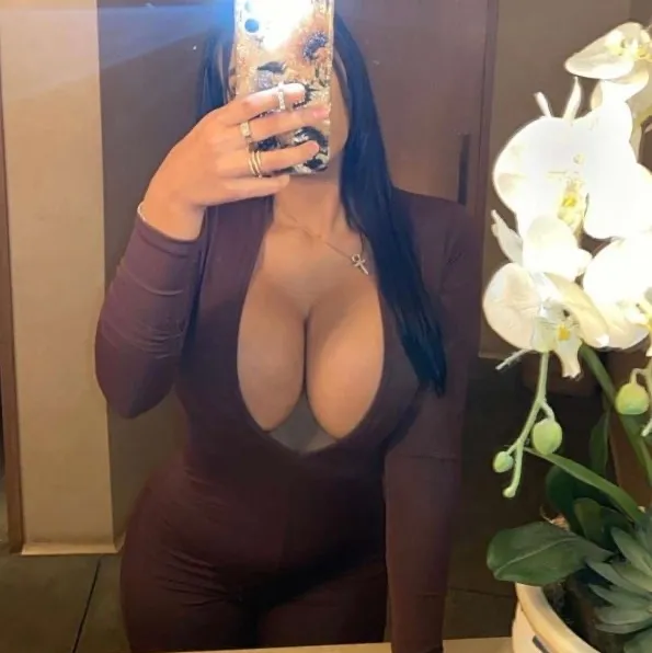  is Female Escorts. | Tacoma | Washington | United States | AmorousHug