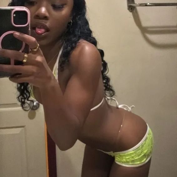  is Female Escorts. | Tuscaloosa | Alabama | United States | AmorousHug