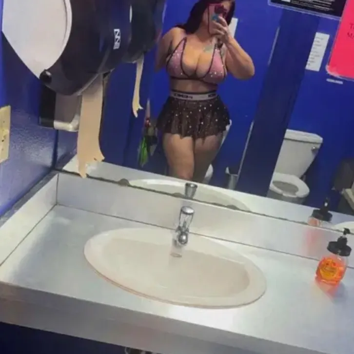  is Female Escorts. | Albany | New York | United States | AmorousHug
