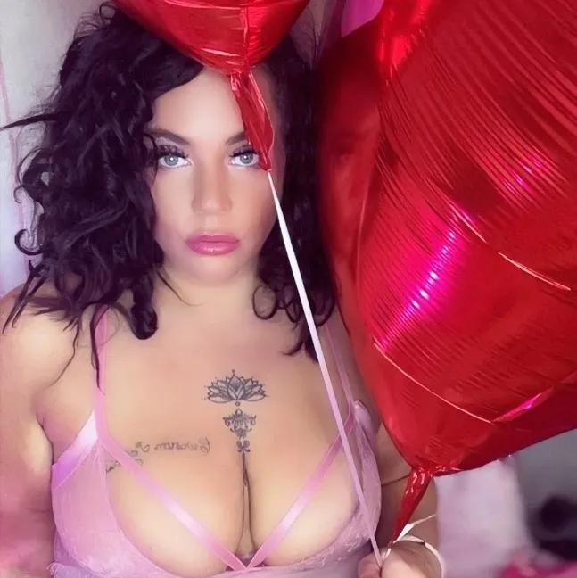  is Female Escorts. | Nashville | Tennessee | United States | AmorousHug