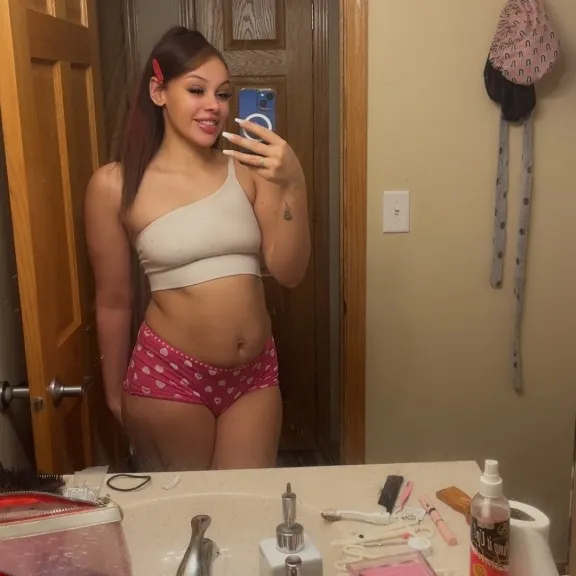  is Female Escorts. | Duluth | Minnesota | United States | AmorousHug