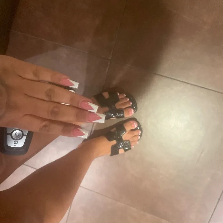  is Female Escorts. | Harrisburg | Pennsylvania | United States | AmorousHug