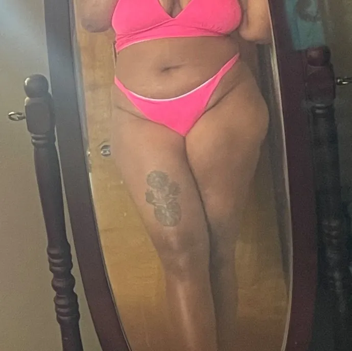  is Female Escorts. | Tacoma | Washington | United States | AmorousHug