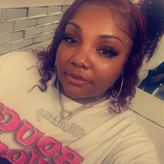  is Female Escorts. | Lexington | Kentucky | United States | AmorousHug