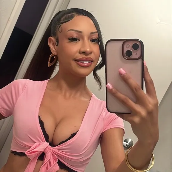  is Female Escorts. | Inland Empire | California | United States | AmorousHug