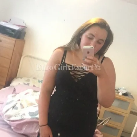  is Female Escorts. | Glasgow |  | United Kingdom | AmorousHug