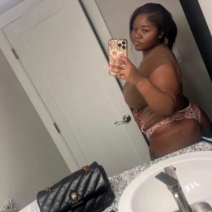  is Female Escorts. | Detroit | Michigan | United States | AmorousHug