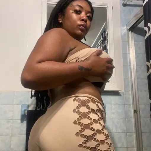  is Female Escorts. | Pullman | Washington | United States | AmorousHug