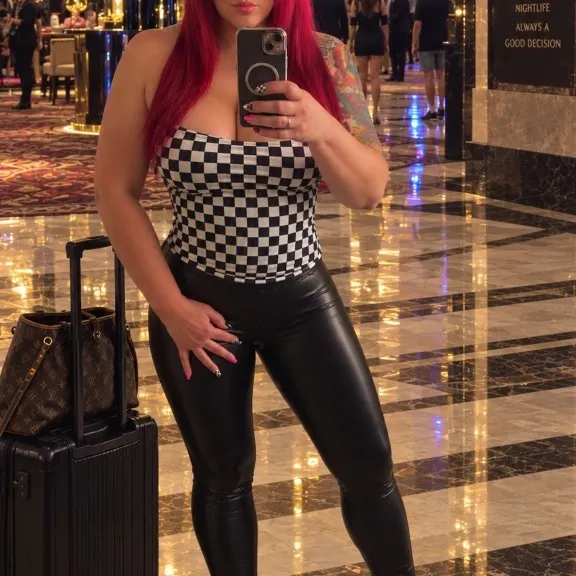  is Female Escorts. | Ogden | Utah | United States | AmorousHug