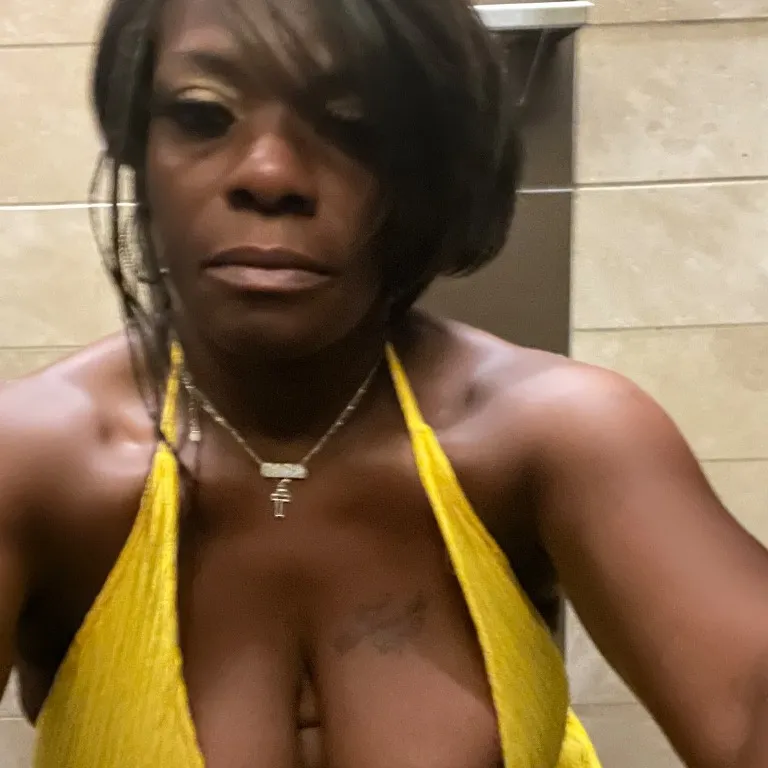  is Female Escorts. | Reno | Nevada | United States | AmorousHug