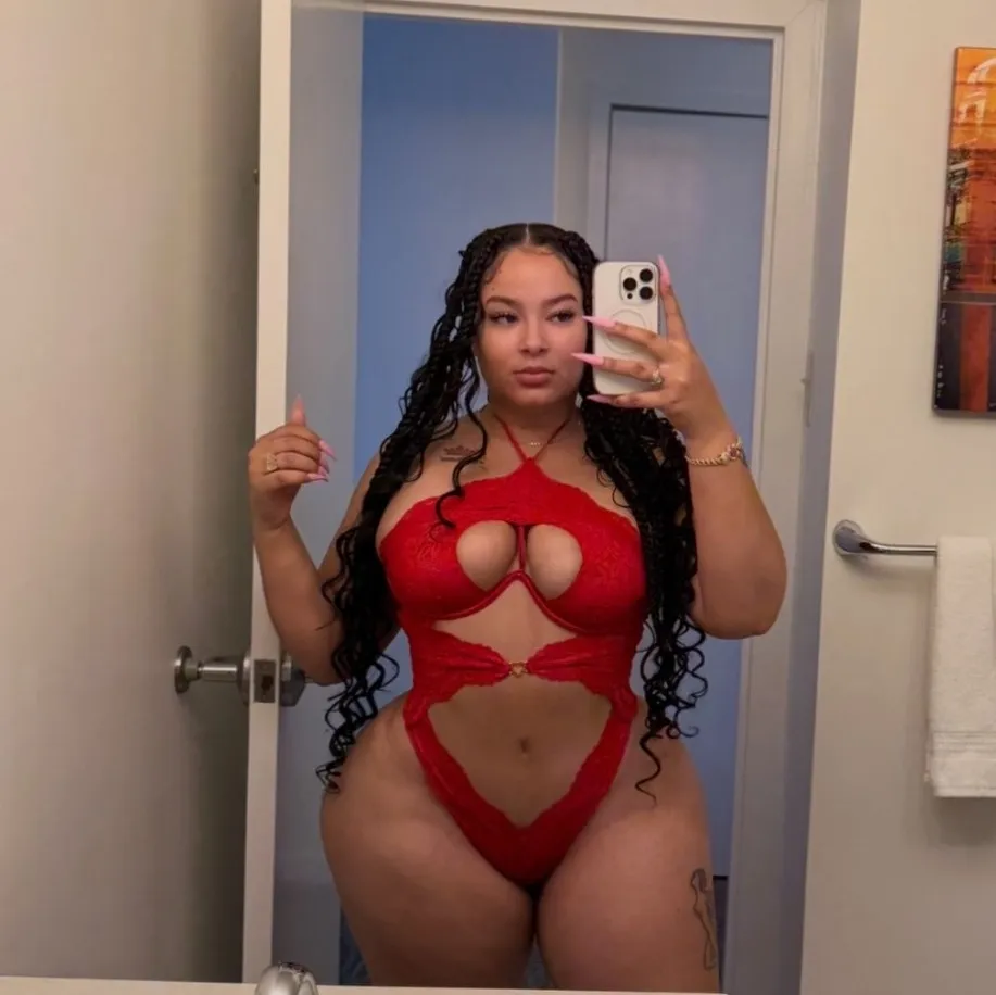  is Female Escorts. | Ames | Iowa | United States | AmorousHug